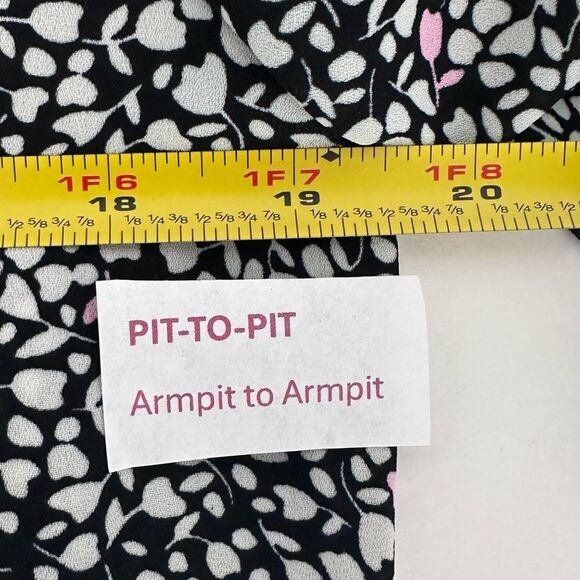 TALBOTS Women Smocked Blouse 3/4 Sleeve Black White Pink Flower Print Size M - Picture 10 of 11